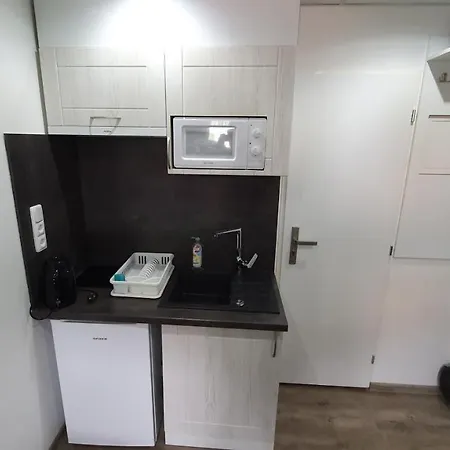 Small Denisa Appartement *